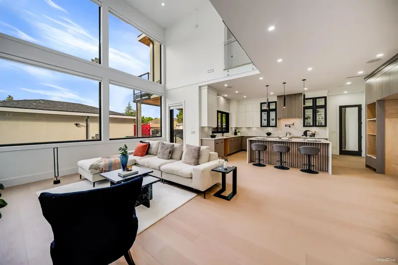 819 CORNELL AVENUE - photo 3 of 17