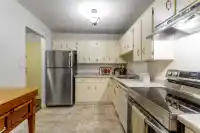 108 1561 VIDAL STREET - thumbnail 3