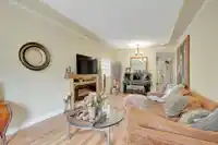 855 HABGOOD STREET - thumbnail 16