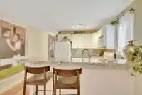 855 HABGOOD STREET - thumbnail 9