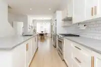 11 15588 32ND AVENUE - thumbnail 4
