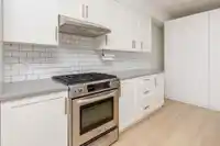11 15588 32ND AVENUE - thumbnail 6