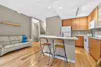 20 2678 KING GEORGE BOULEVARD - thumbnail 14
