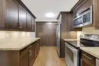 206 15300 17 AVENUE - thumbnail 11
