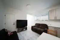 15908 RUSSELL AVENUE - thumbnail 5