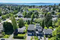 15908 RUSSELL AVENUE - thumbnail 7