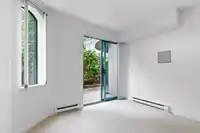 112 1785 MARTIN DRIVE - thumbnail 24