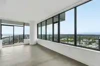 2406 1588 JOHNSTON ROAD - thumbnail 12