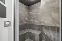 2406 1588 JOHNSTON ROAD - thumbnail 28