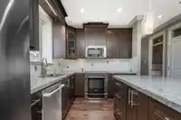 7 350 174 STREET - thumbnail 11