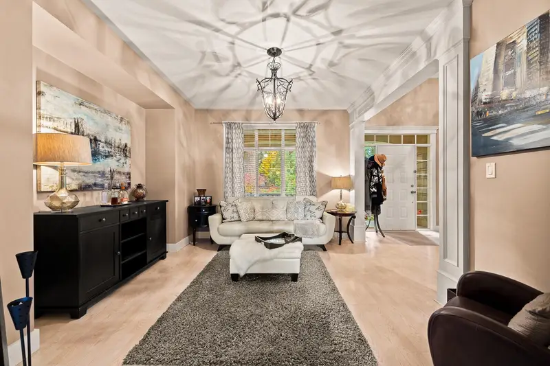 2650 204 STREET - photo 4 of 25