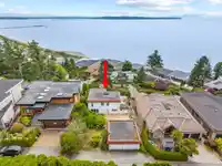 14471 MAGDALEN CRESCENT - thumbnail 2