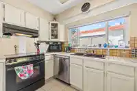14471 MAGDALEN CRESCENT - thumbnail 12