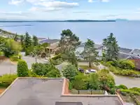 14471 MAGDALEN CRESCENT - thumbnail 3