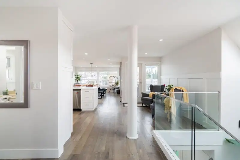 829 STEVENS STREET - photo 4 of 40