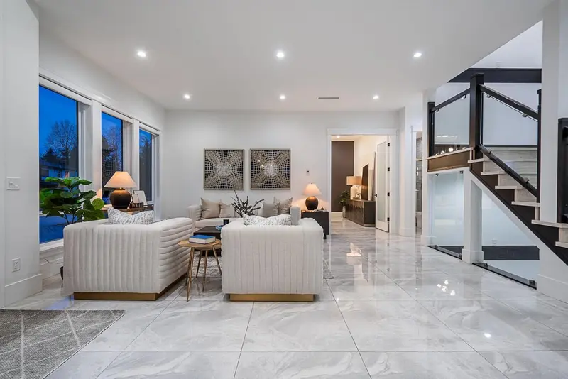 16095 102A AVENUE - photo 4 of 25