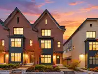 55 2350 165 STREET - thumbnail 1