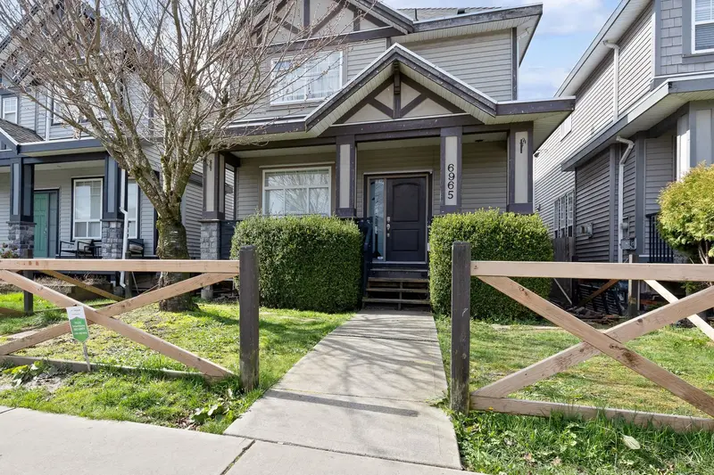 6965 192 STREET - photo 3 of 25