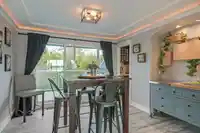 15587 SEMIAHMOO AVENUE - thumbnail 9