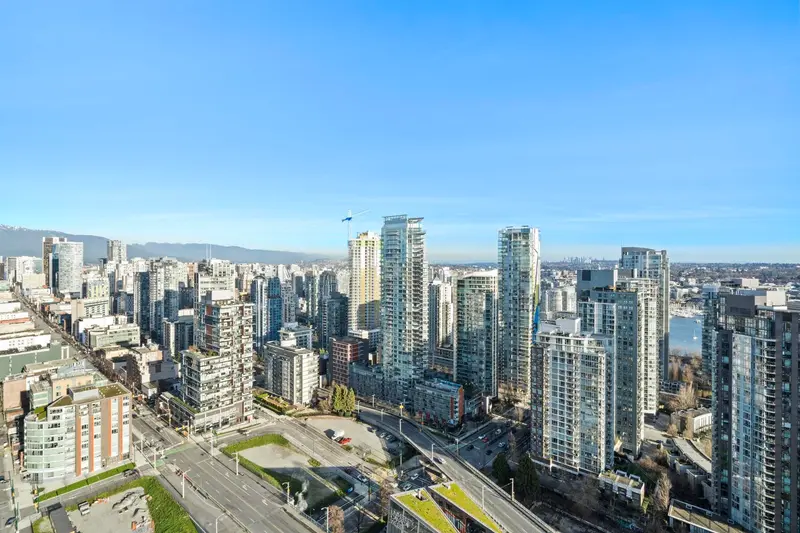 4001 1480 HOWE STREET - photo 2 of 25