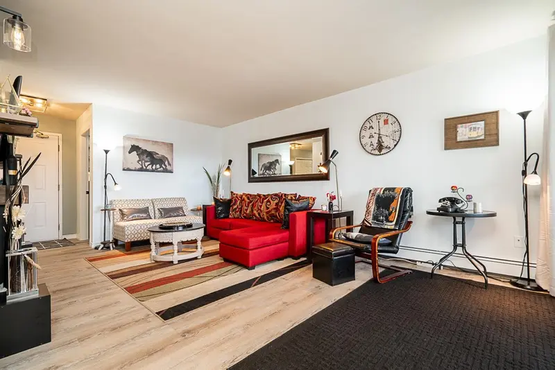 306 32823 LANDEAU PLACE - photo 3 of 25