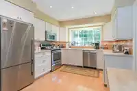 2058 127A STREET - thumbnail 10