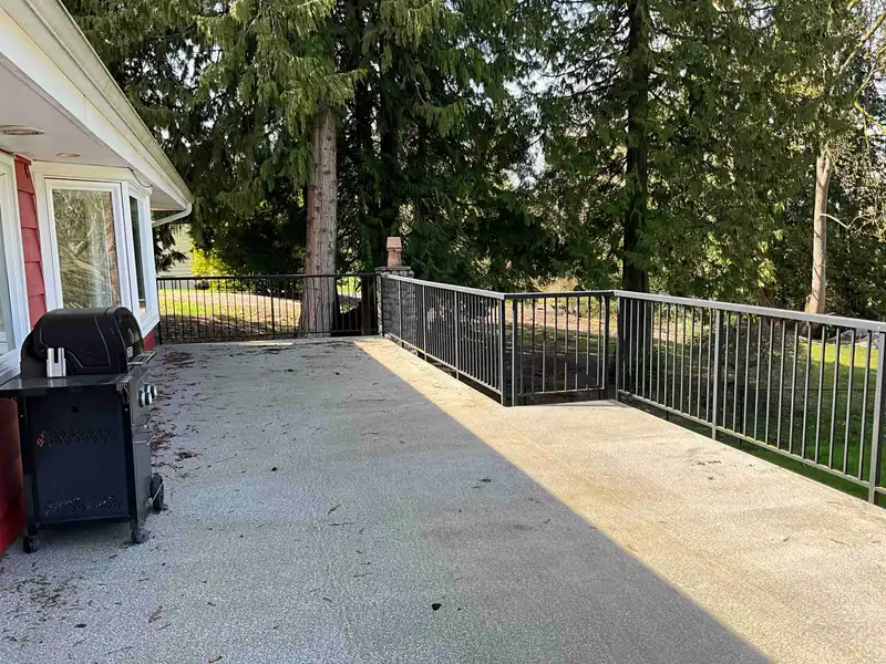 17311 HILLVIEW PLACE - photo 4 of 25