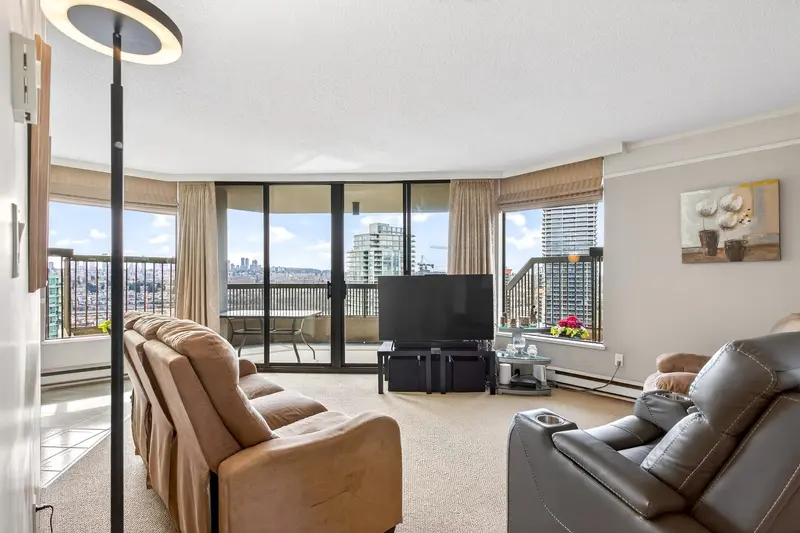 1608 2041 BELLWOOD AVENUE - photo 3 of 25