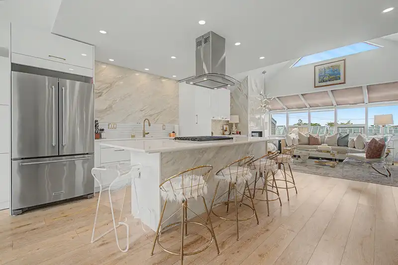 1115 ELM STREET - photo 1 of 25