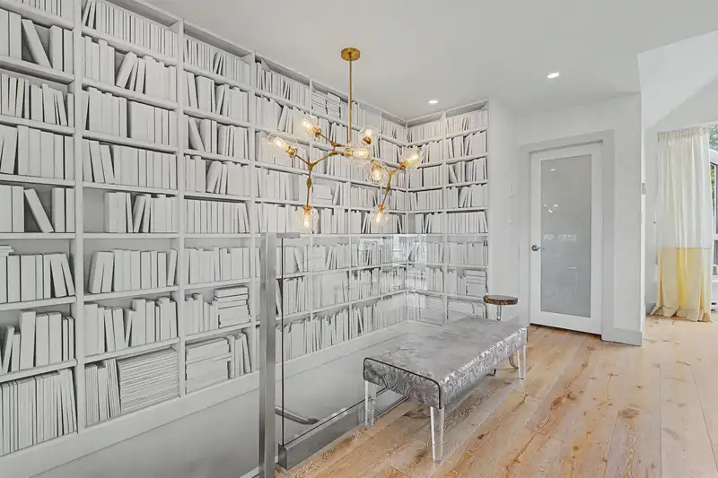 1115 ELM STREET - photo 3 of 25
