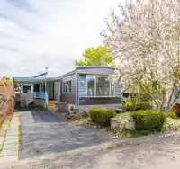2102 CUMBRIA DRIVE - thumbnail 2