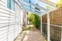 2102 CUMBRIA DRIVE - thumbnail 32