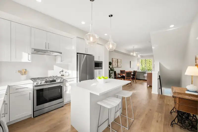 12 1871 165A STREET - photo 1 of 29