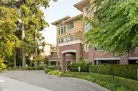 405 15360 20 AVENUE - thumbnail 2
