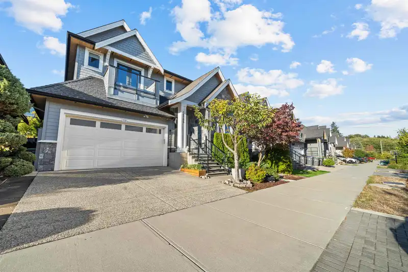 16735 17A AVENUE - photo 1 of 4