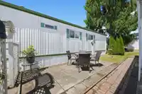197 1840 160 STREET - thumbnail 25
