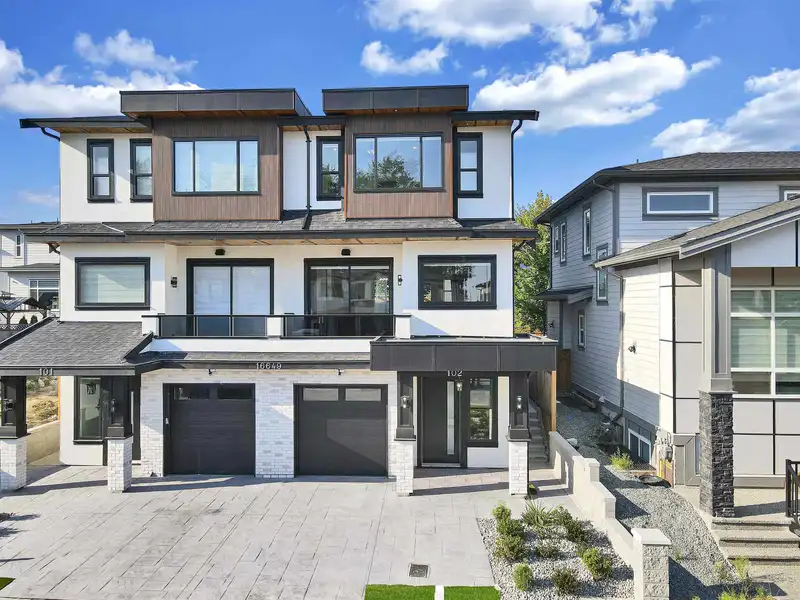 102 16649 18A AVENUE - photo 1 of 34