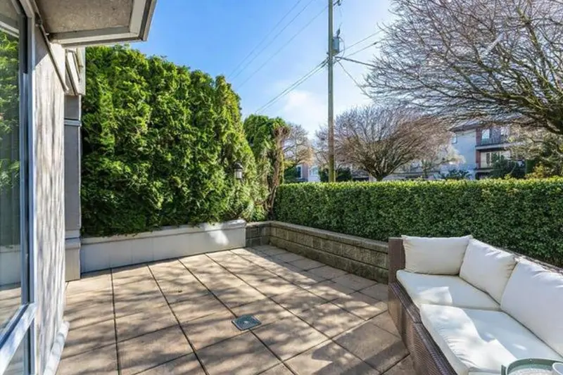 102 2195 W 5TH AVENUE - photo 4 of 25