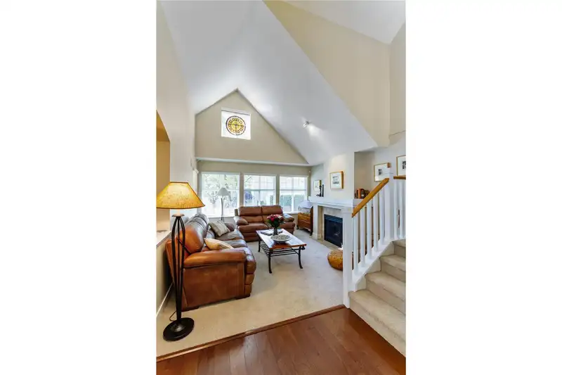 68 15500 ROSEMARY HEIGHTS CRESCENT CRESCENT - photo 4 of 24