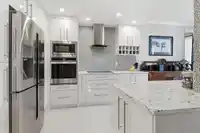 208 1765 MARTIN DRIVE - thumbnail 3