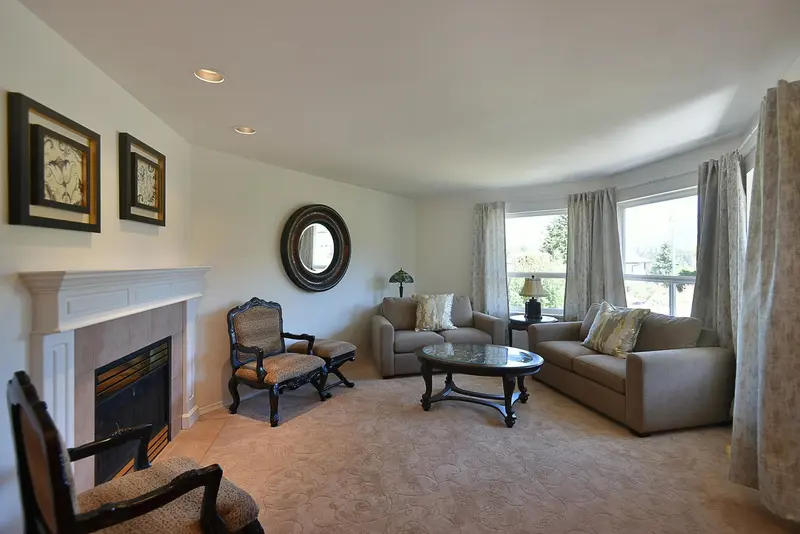 5875 TURNSTONE CRESCENT - photo 1 of 25