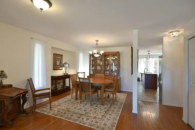 5875 TURNSTONE CRESCENT - photo 3 of 25