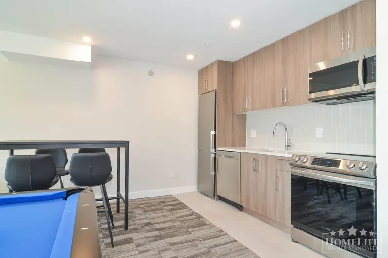 219 20356 72B AVENUE - photo 4 of 20