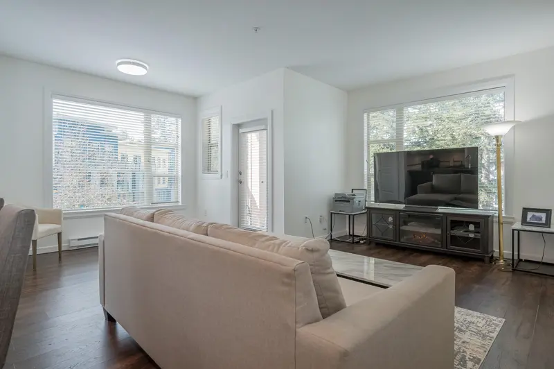 304 45530 MARKET WAY - photo 2 of 25