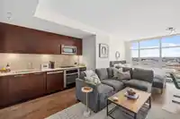 #905 1473 JOHNSTON ROAD - thumbnail 6