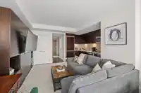 #905 1473 JOHNSTON ROAD - thumbnail 9