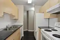122 1850 E SOUTHMERE CRESCENT - thumbnail 9