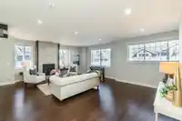 63 15988 32 AVENUE - thumbnail 5