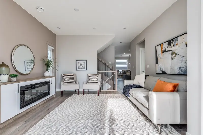 3427 VICTORIA DRIVE - photo 3 of 25