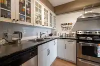 301 1389 WINTER STREET - thumbnail 1